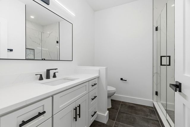 73 Romsey St 3, Boston, MA 02125