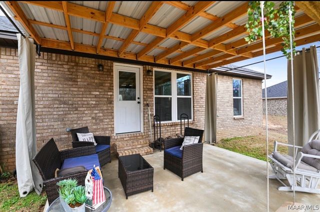 255 Indian Lane, Tallassee, AL 36078