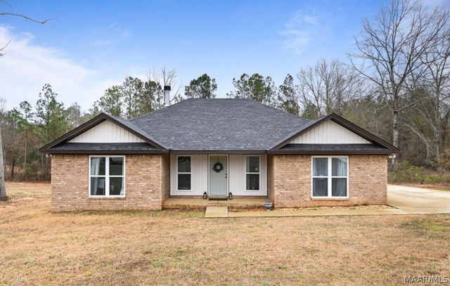 255 Indian Lane, Tallassee, AL 36078