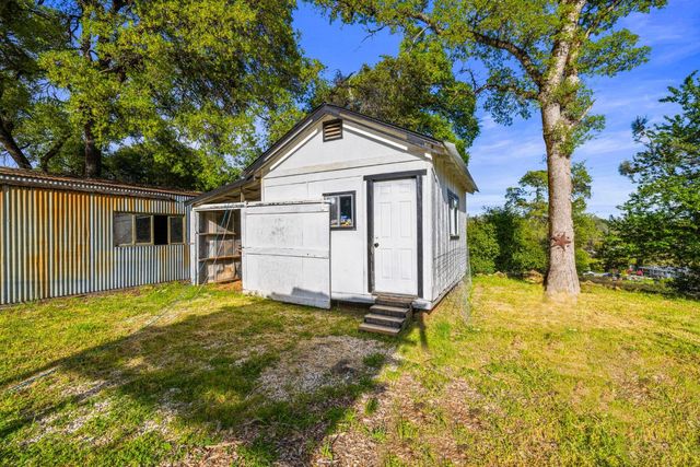 11970 Lorenson Rd, Auburn, CA 95602