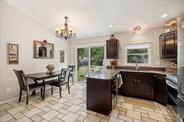 2425 E VIEW DR, South Weber, UT 84405