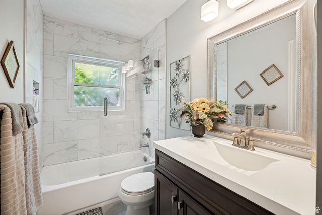 2425 E VIEW DR, South Weber, UT 84405