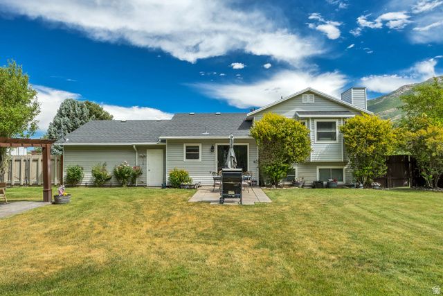2425 E VIEW DR, South Weber, UT 84405