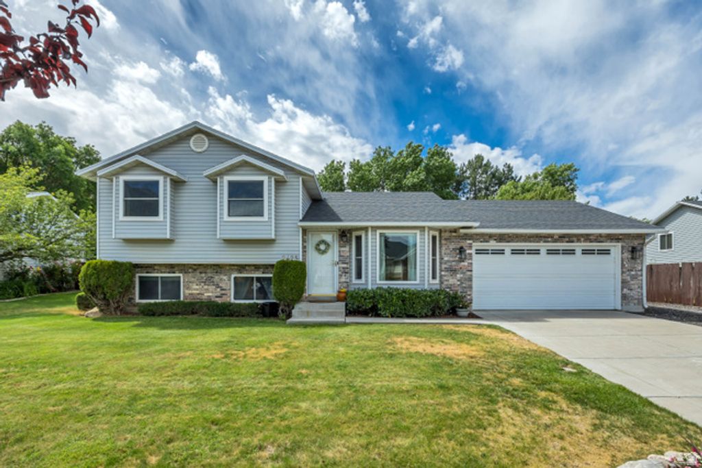 2425 E VIEW DR, South Weber, UT 84405