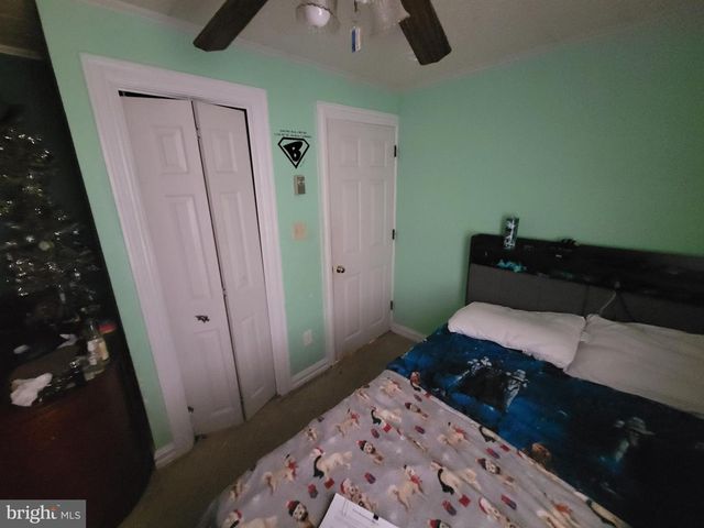 250 VILLAGE DR, Lebanon, PA 17042