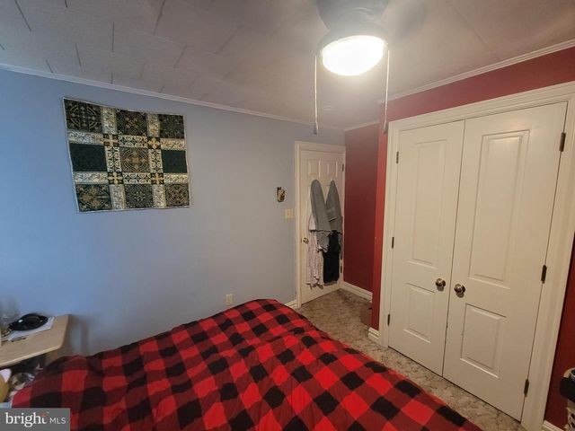 250 VILLAGE DR, Lebanon, PA 17042