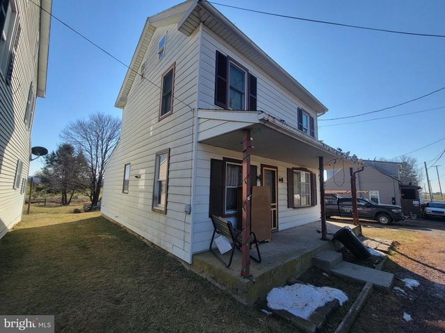 250 VILLAGE DR, Lebanon, PA 17042