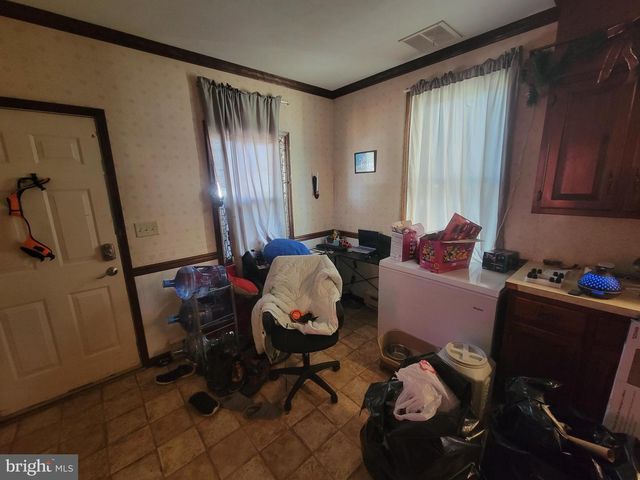 250 VILLAGE DR, Lebanon, PA 17042