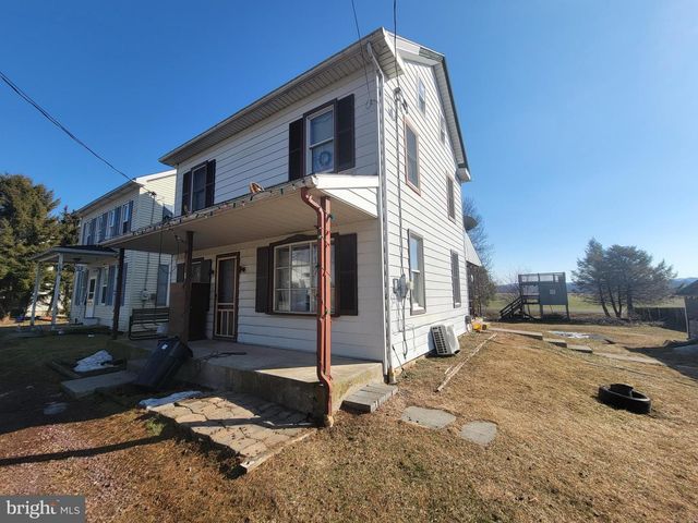 250 VILLAGE DR, Lebanon, PA 17042
