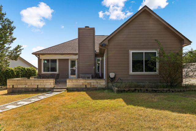 1 Rock Hollow CIR, Wimberley, TX 78676