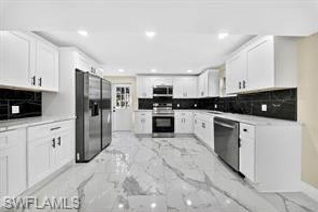 1436 SE 25TH TER, Cape Coral, FL 33904