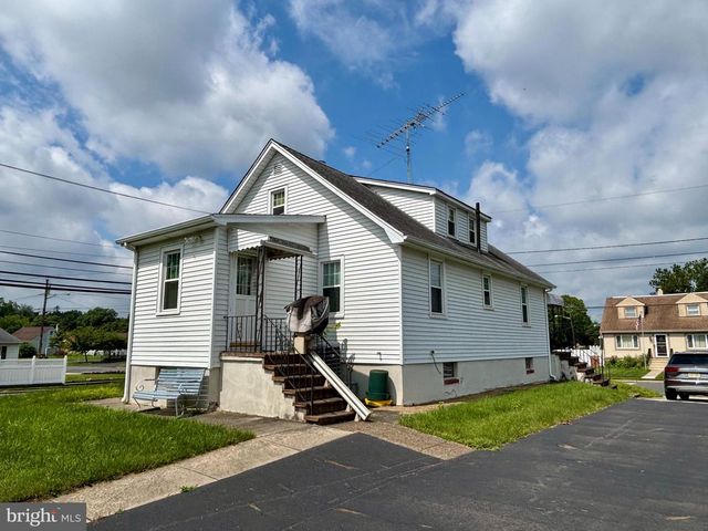 374 SANDALWOOD AVE, Hamilton, NJ 08619