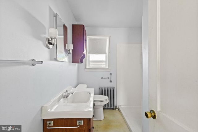 374 SANDALWOOD AVE, Hamilton, NJ 08619