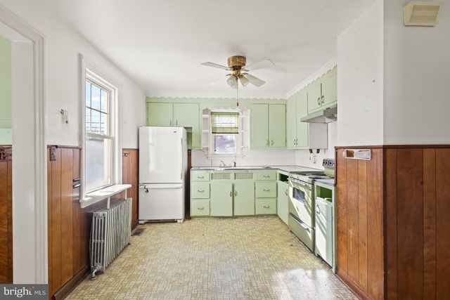 374 SANDALWOOD AVE, Hamilton, NJ 08619