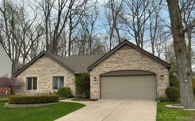460 Streamview Court, Rochester Hills, MI 48309