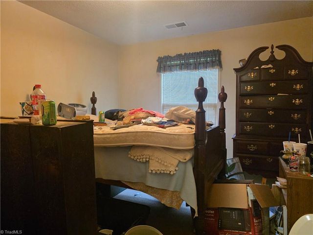 810 Sherrilwood Drive, Greensboro, NC 27406
