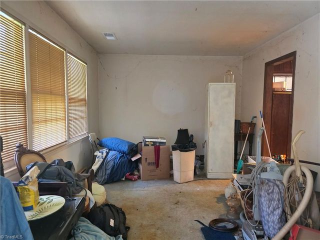 810 Sherrilwood Drive, Greensboro, NC 27406