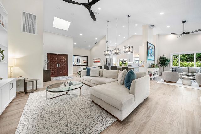 2845 NW 42nd Street, Boca Raton, FL 33434