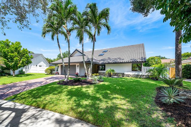 2845 NW 42nd Street, Boca Raton, FL 33434