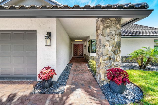 2845 NW 42nd Street, Boca Raton, FL 33434