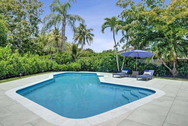 2845 NW 42nd Street, Boca Raton, FL 33434