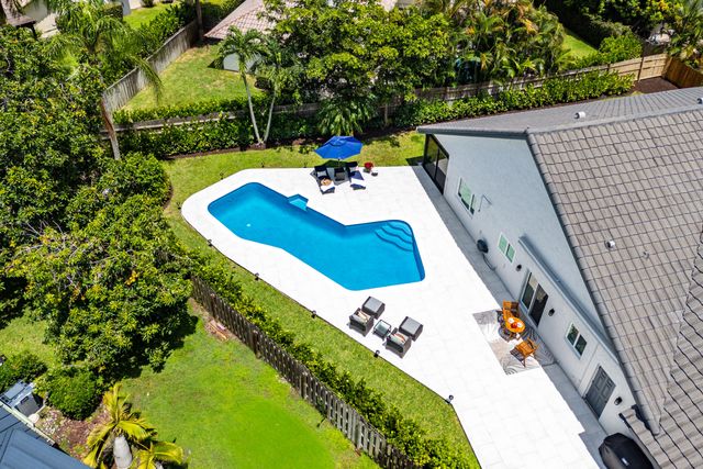 2845 NW 42nd Street, Boca Raton, FL 33434