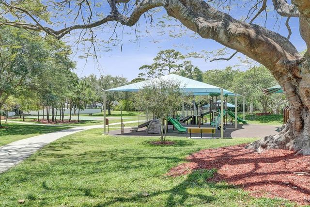 2845 NW 42nd Street, Boca Raton, FL 33434