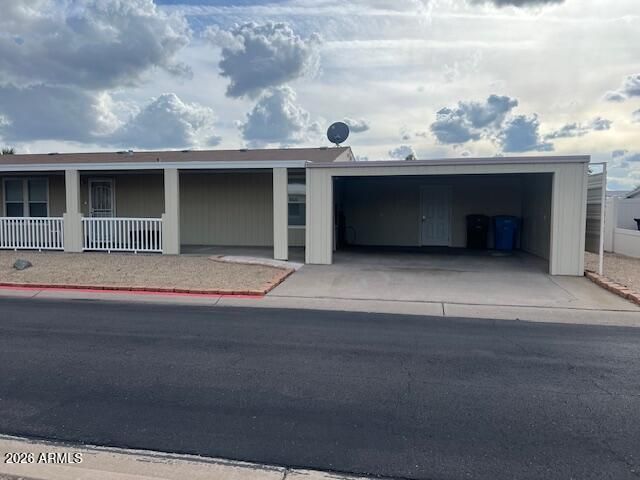 16246 N 33RD Place, Phoenix, AZ 85032