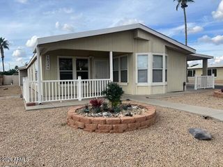 16246 N 33RD Place, Phoenix, AZ 85032