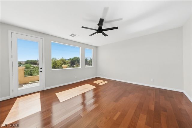 8583 Benidorm Avenue, Las Vegas, NV 89178