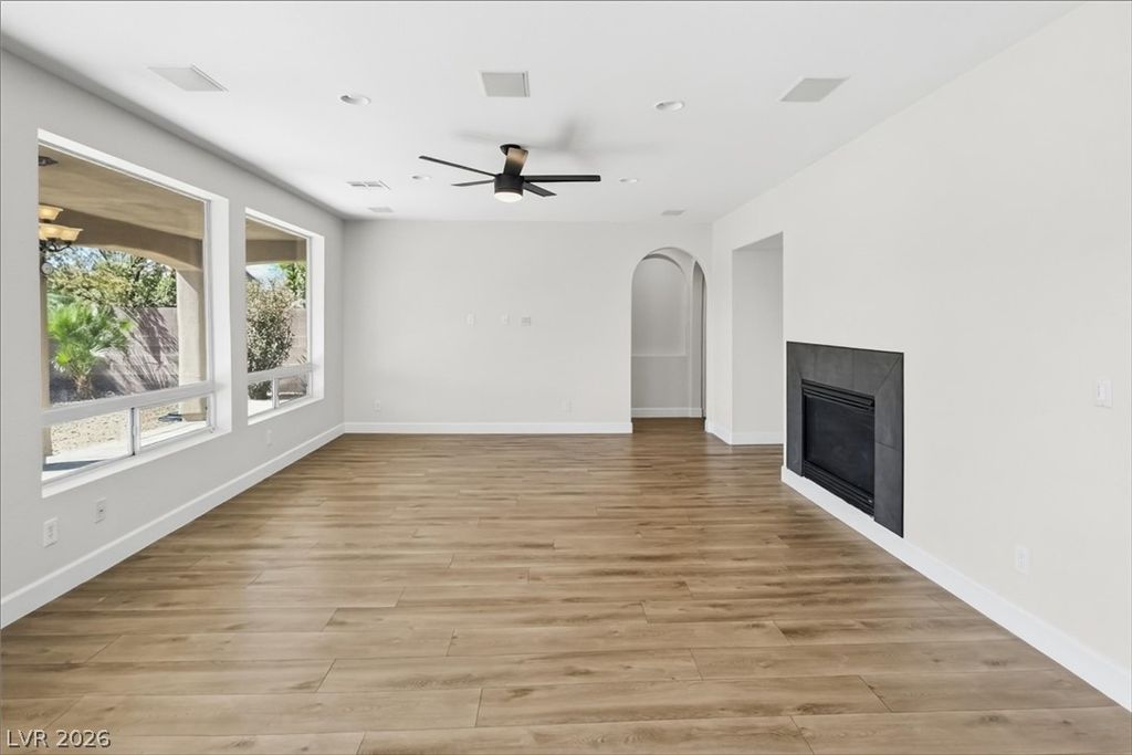8583 Benidorm Avenue, Las Vegas, NV 89178 — photo 5