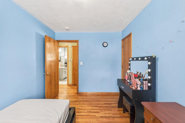 1151 Herbert Street, Saint Paul, MN 55106