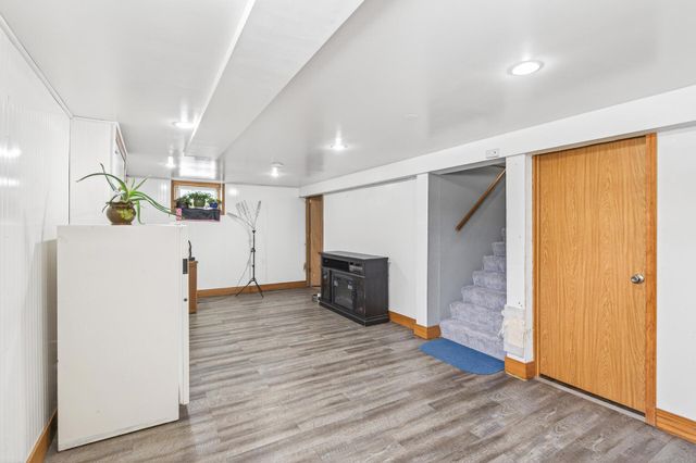 1151 Herbert Street, Saint Paul, MN 55106