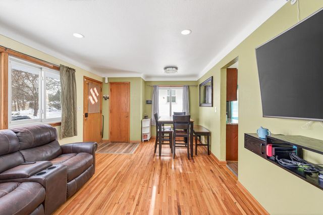 1151 Herbert Street, Saint Paul, MN 55106