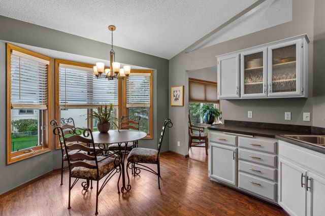 322 74th Avenue N, Brooklyn Park, MN 55444
