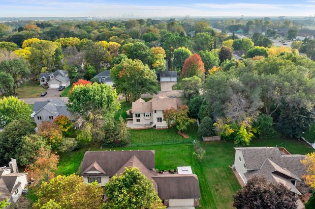 322 74th Avenue N, Brooklyn Park, MN 55444