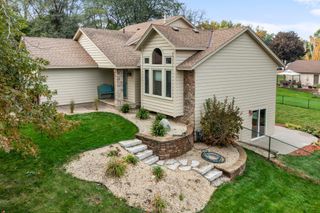 322 74th Avenue N, Brooklyn Park, MN 55444