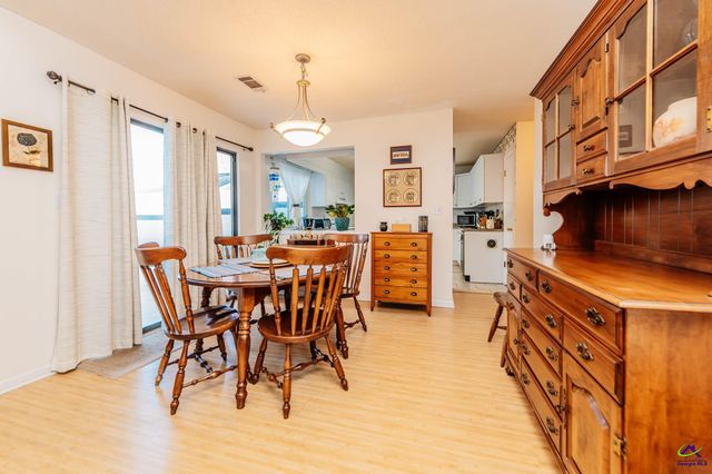 200 Atrium Ct, Warner Robins, GA 31088