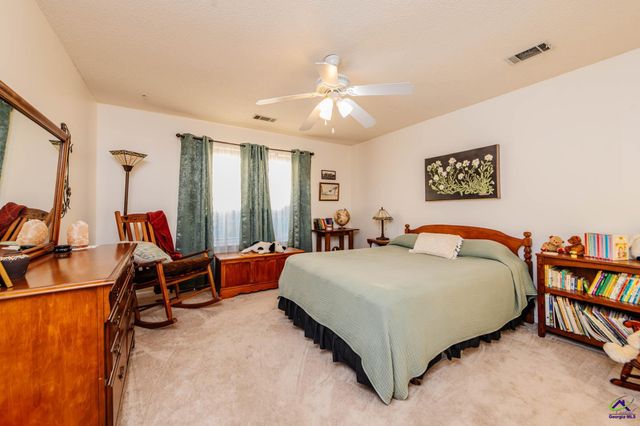 200 Atrium Ct, Warner Robins, GA 31088