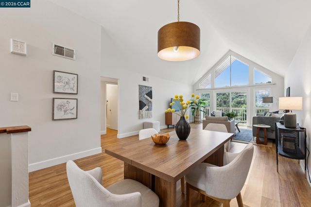 124 Ascot Ct B, Moraga, CA 94556