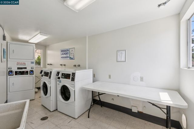 124 Ascot Ct B, Moraga, CA 94556