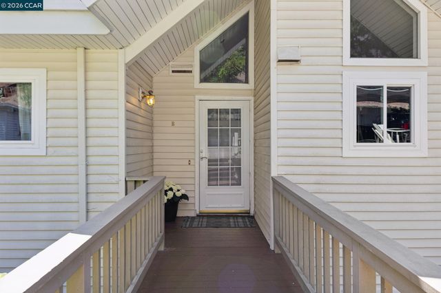 124 Ascot Ct B, Moraga, CA 94556