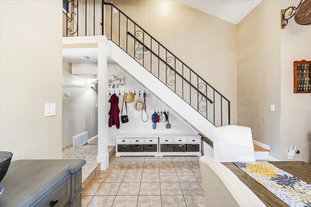8465 Cortadera Dr, Orangevale, CA 95662