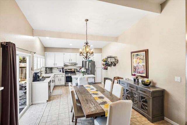 8465 Cortadera Dr, Orangevale, CA 95662