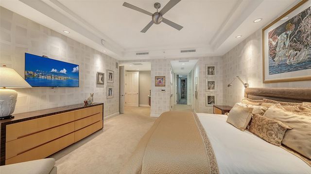 35 WATERGATE DRIVE 1005, Sarasota, FL 34236