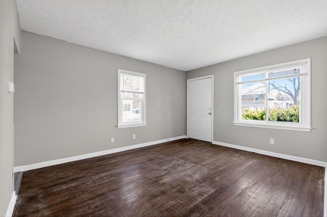 3081 Grasmere Avenue, Columbus, OH 43224