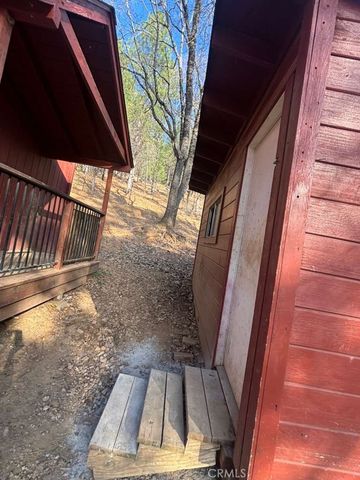 12266 Black Oak, Loch Lomond, CA 95461