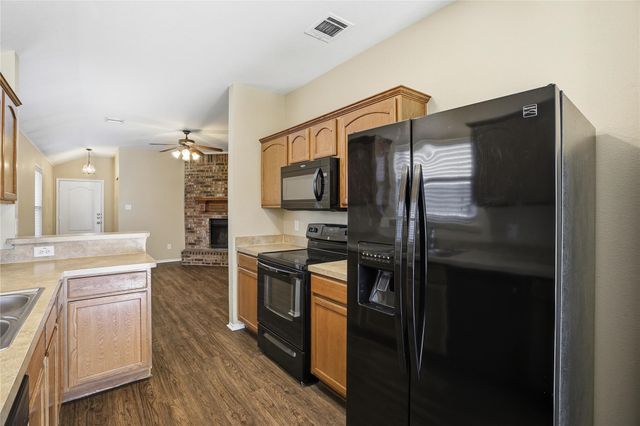 4009 Freedom Street, Forney, TX 75126