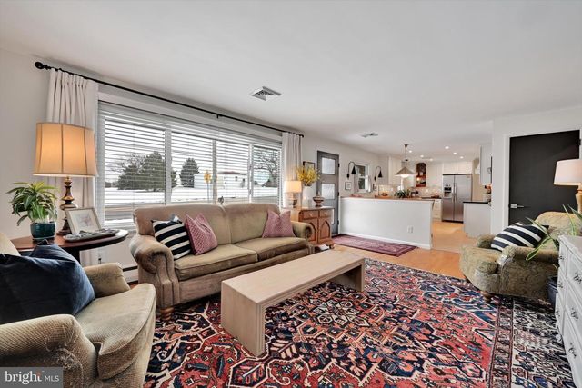 962 ANDERSON FERRY RD, Mount Joy, PA 17552