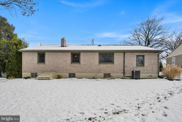 962 ANDERSON FERRY RD, Mount Joy, PA 17552